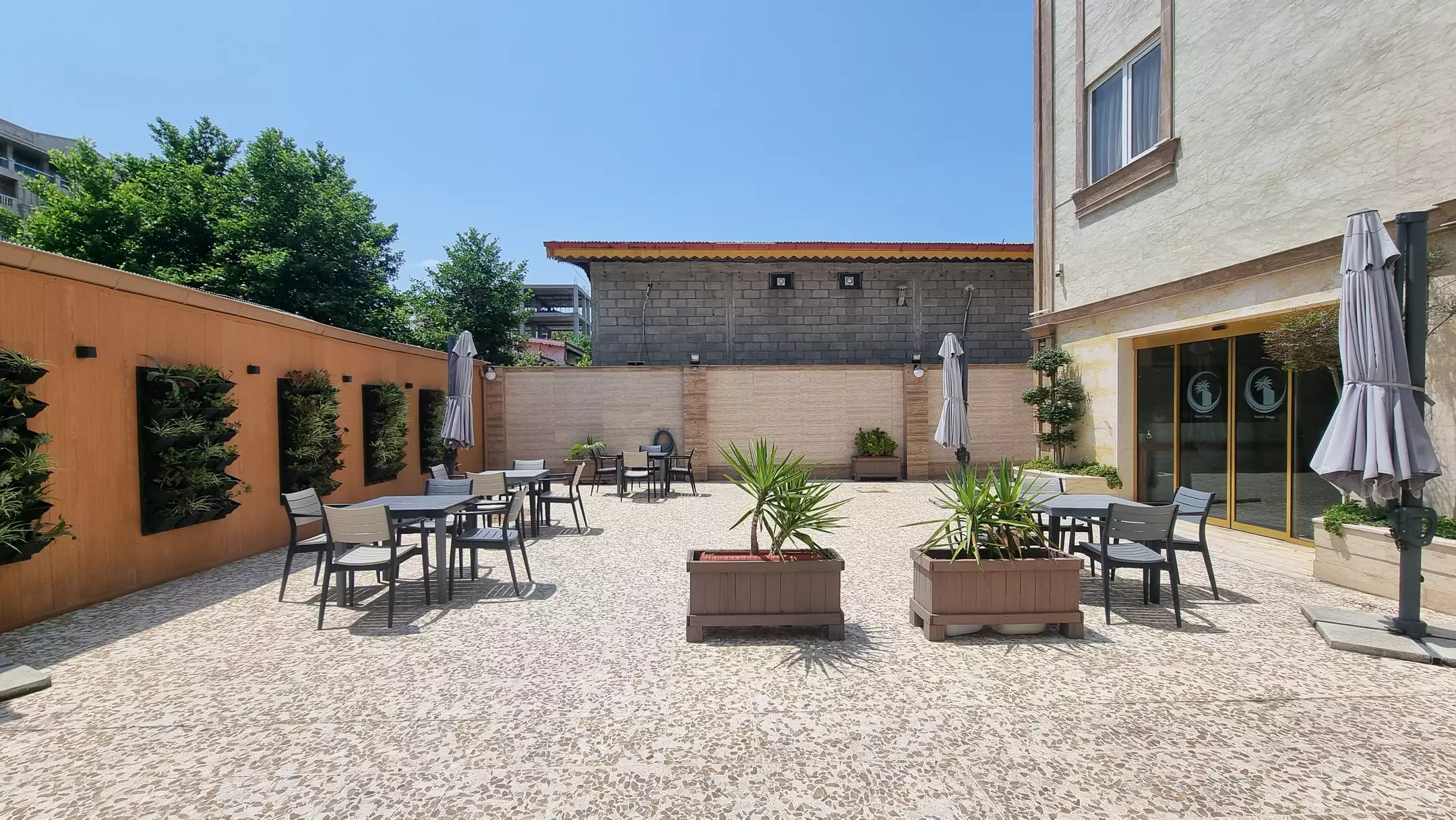 هتل نخل بندر انزلی